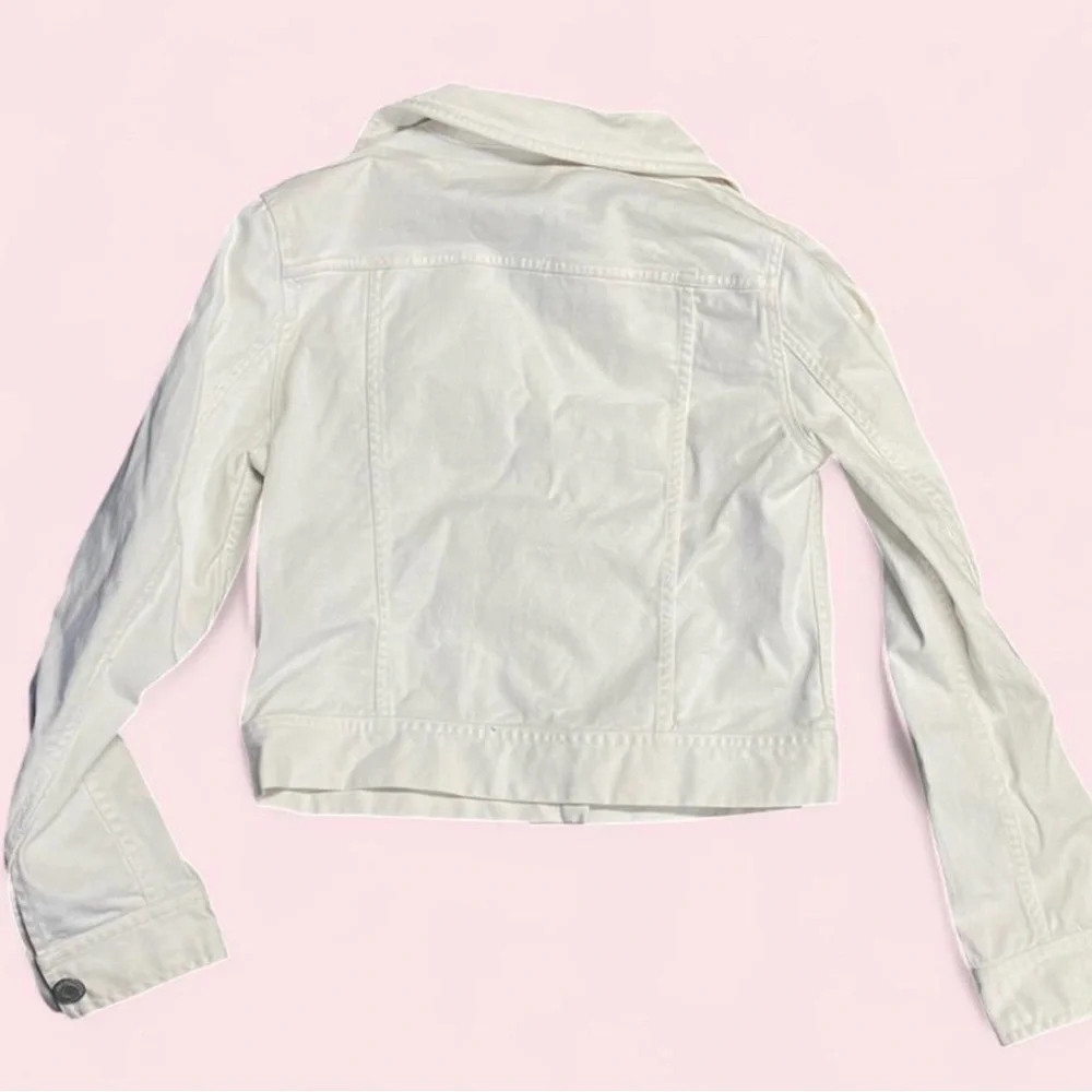 Women's Cream Jacket - Picture 8 of 8
